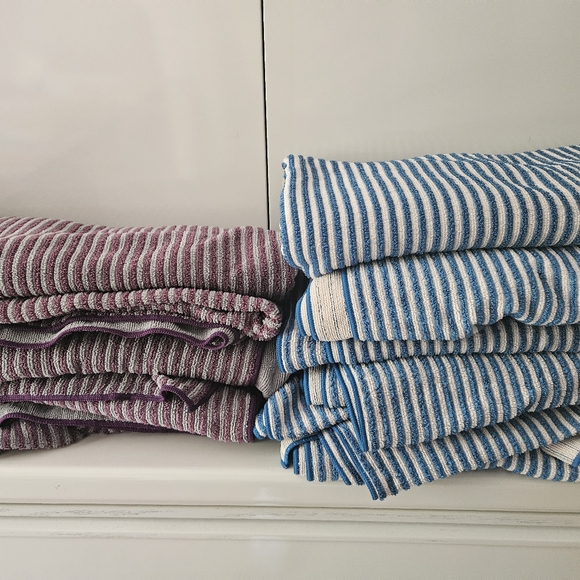 Norwex antimicrobial bath towels - Picture 2 of 4